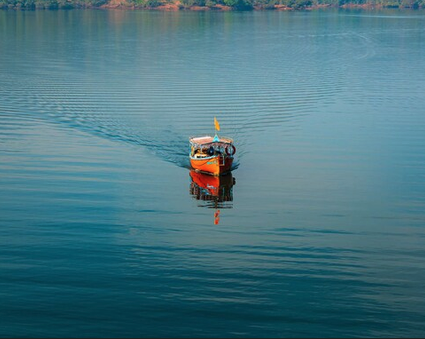 Lakhela Lake & Boat Ride